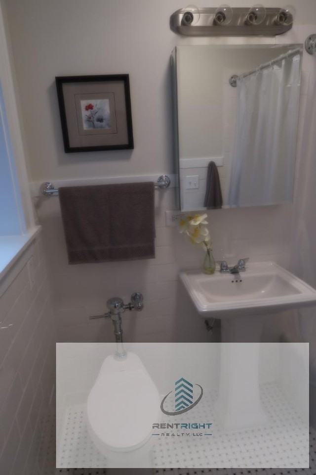 4526 N Sheridan Rd #118 - Photo 7 of 20