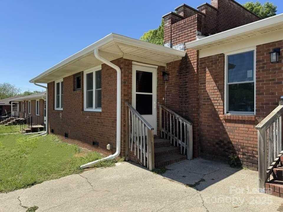 19612 Oak St Apt 5 #5