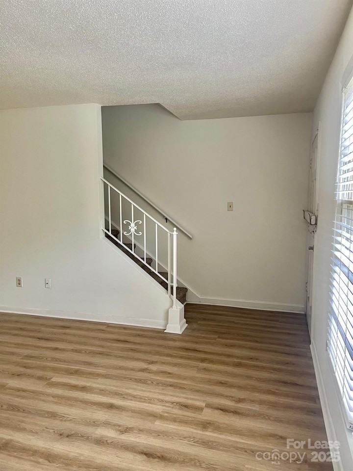 4520 Central Ave Apt C #C - Photo 6 of 14