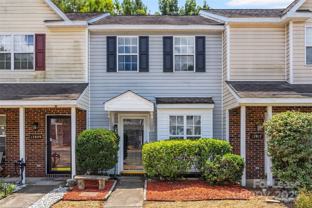 12813 Sickles Dr - Photo 1 of 1
