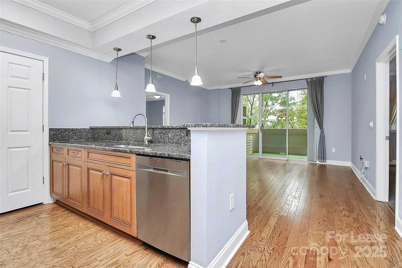 300 W 5th St #315 - Photo 3 of 41
