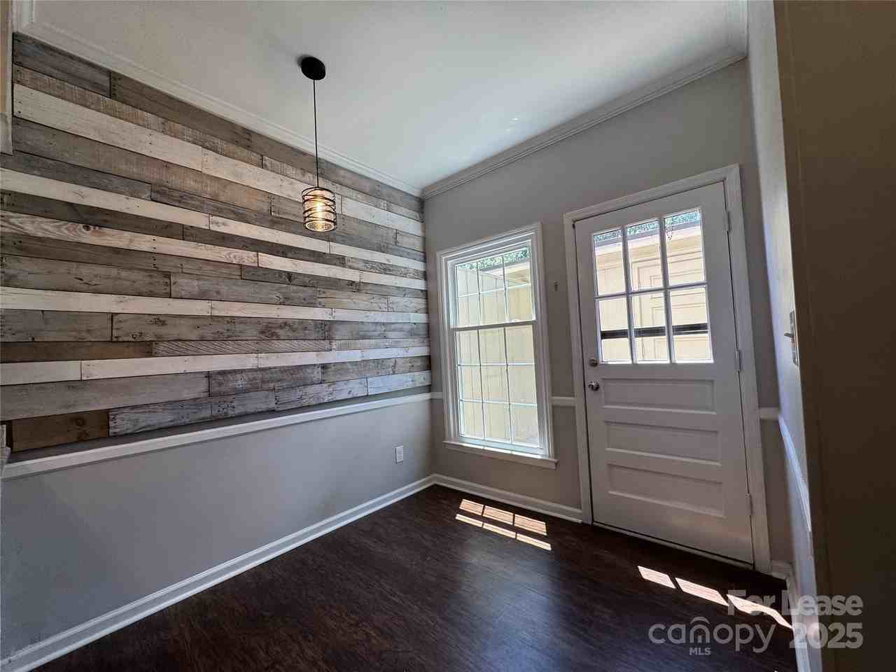 5917 Quail Hollow Rd Apt A #A - Photo 4 of 35