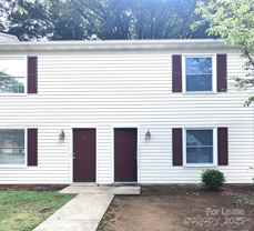 2220 Yorkhills Dr Apt 4 #4 - Photo 1 of 1