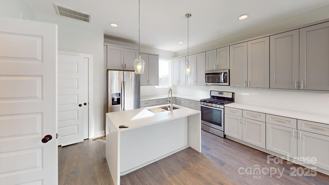 423 Coxe Ave - Photo 1 of 1
