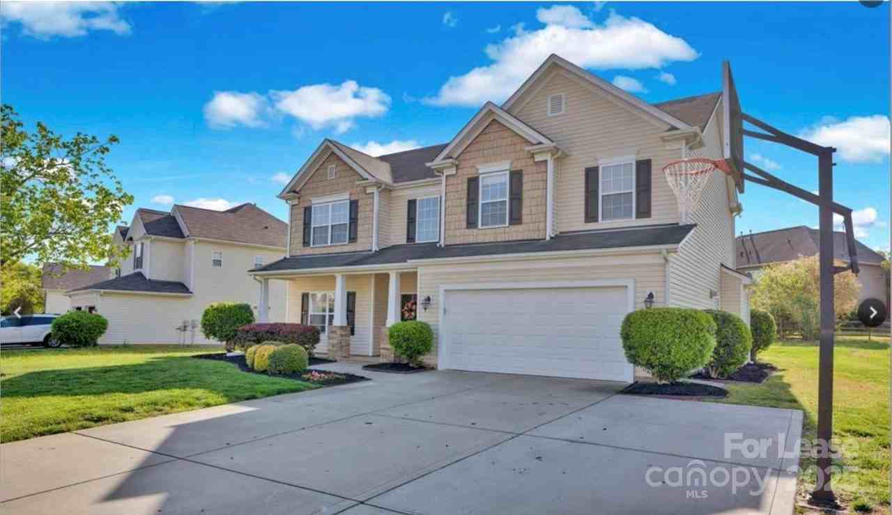 6115 The Meadows Lane - Photo 2 of 24