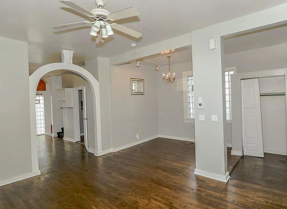 W Nelson St & N Greenview Ave - Photo 6 of 29