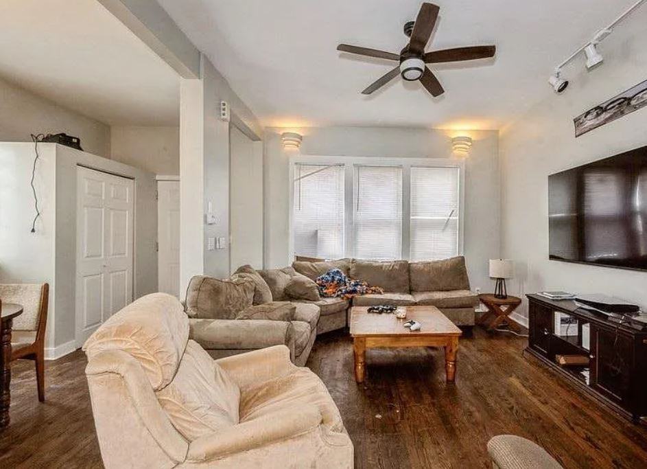 W Nelson St & N Greenview Ave - Photo 4 of 29