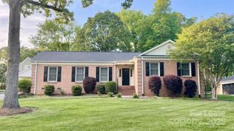 6810 Rosemary Ln - Photo 1 of 1