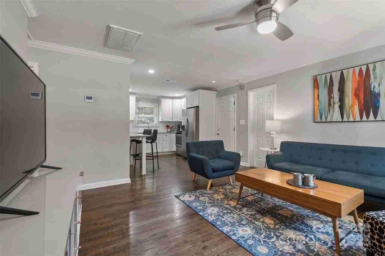 2521 Dora Dr - Photo 7 of 16