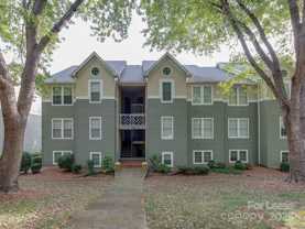 19827 Henderson Rd Unit B #B - Photo 1 of 1