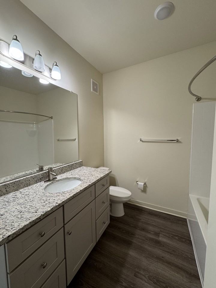 10216 Greenland Park Dr #8107 - Photo 6 of 8