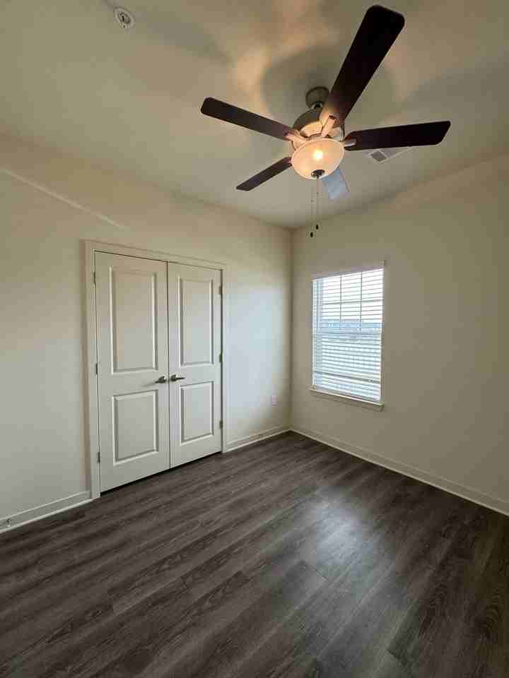 10216 Greenland Park Dr #8107 - Photo 7 of 8