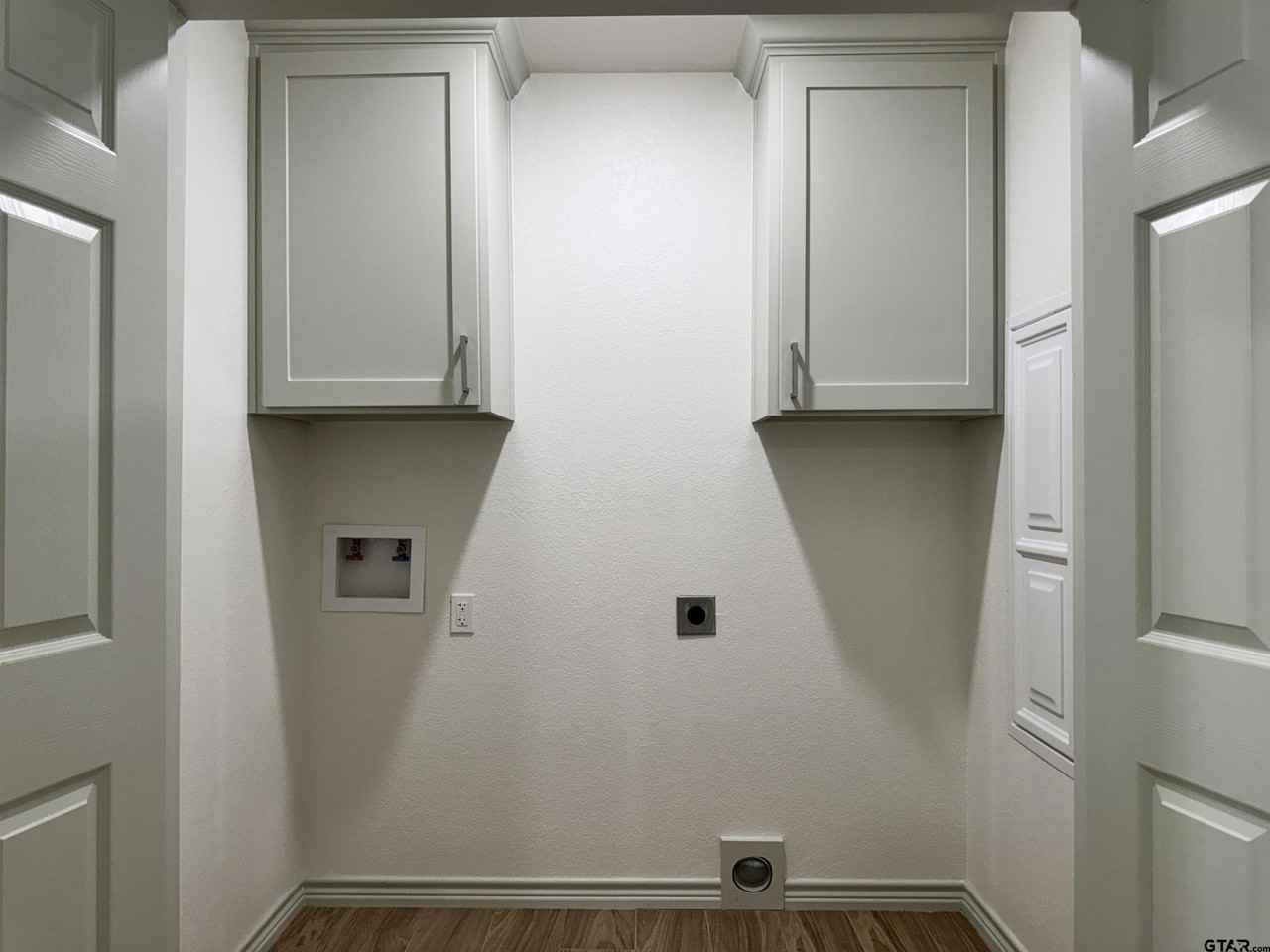 1417 E Earle St - Photo 6 of 15