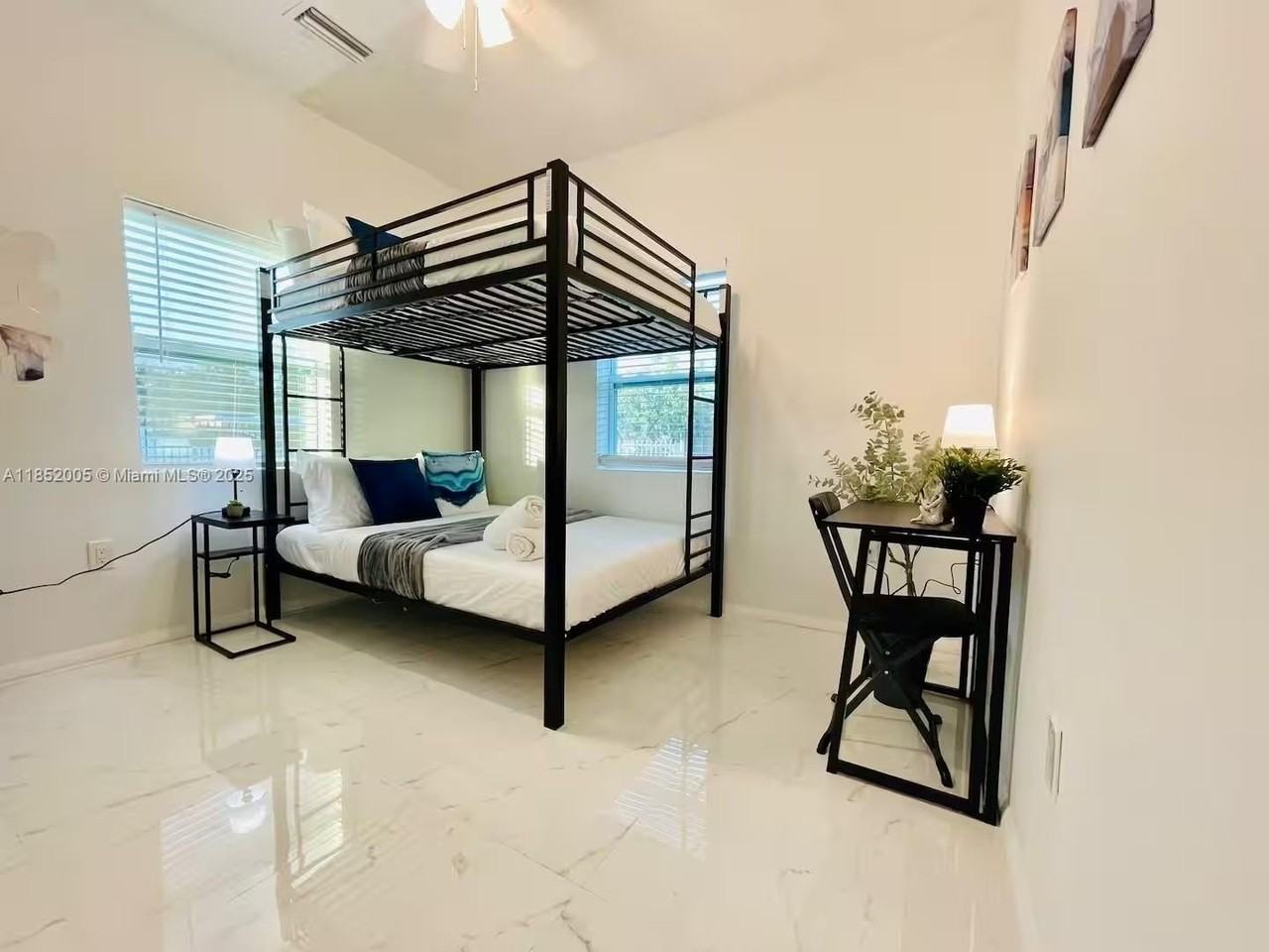 1170 Nw 142nd St - Photo 6 of 13