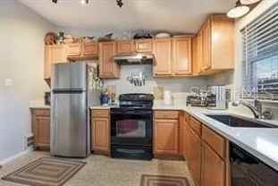 1930 9th St - Photo 1 of 1