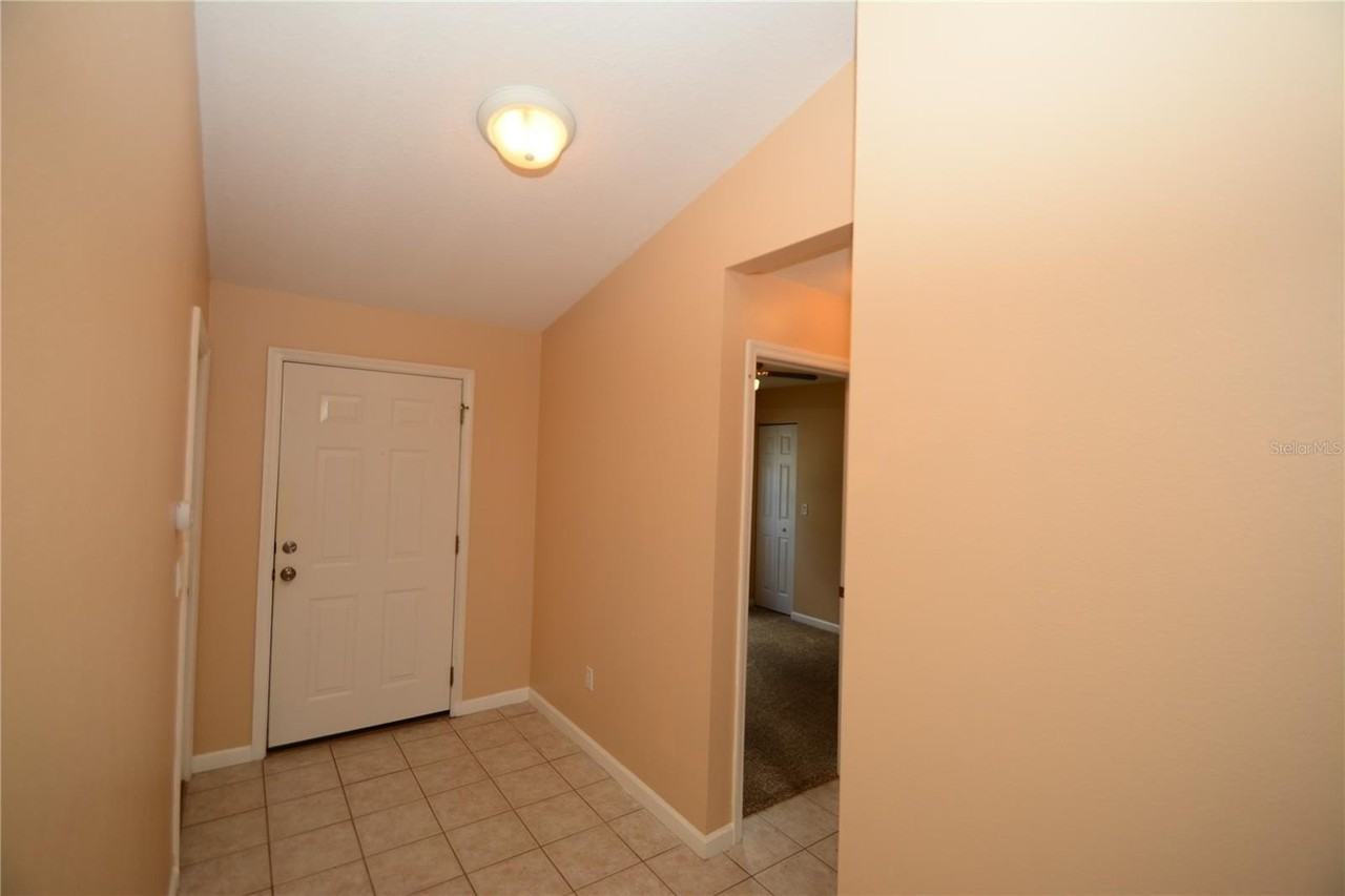 37 Eton Ln #A - Photo 5 of 34