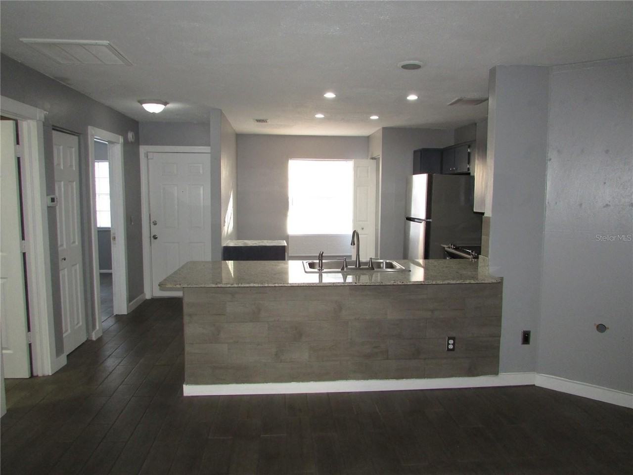 12715 Raeburn Way - Photo 6 of 25