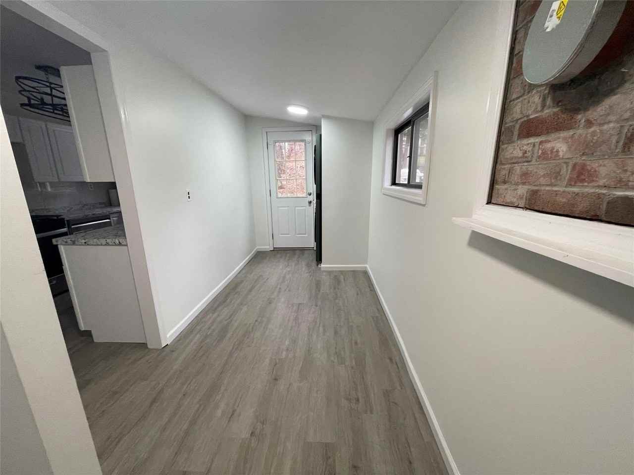 17 Hide Away Ln - Photo 2 of 9