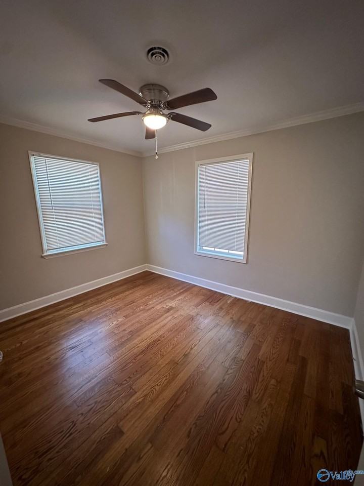 1915 Vanderbilt Cir Sw - Photo 6 of 9