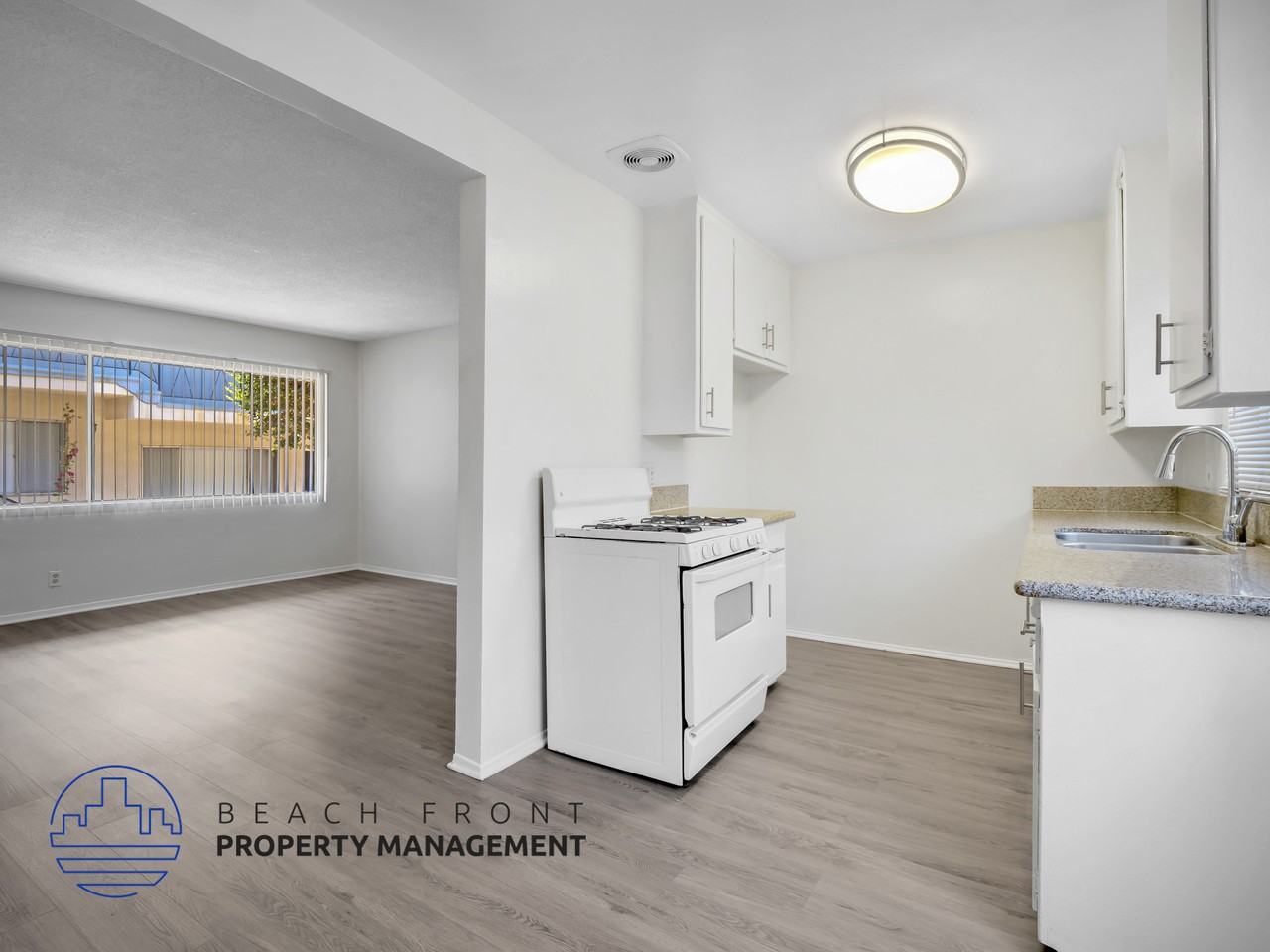 830 N. Acacia St. - Photo 2 of 10