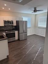 225 Laken Dr - Photo 1 of 1