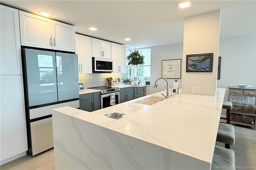 1950 Sw Palm City Rd #14-101 - Photo 3 of 36