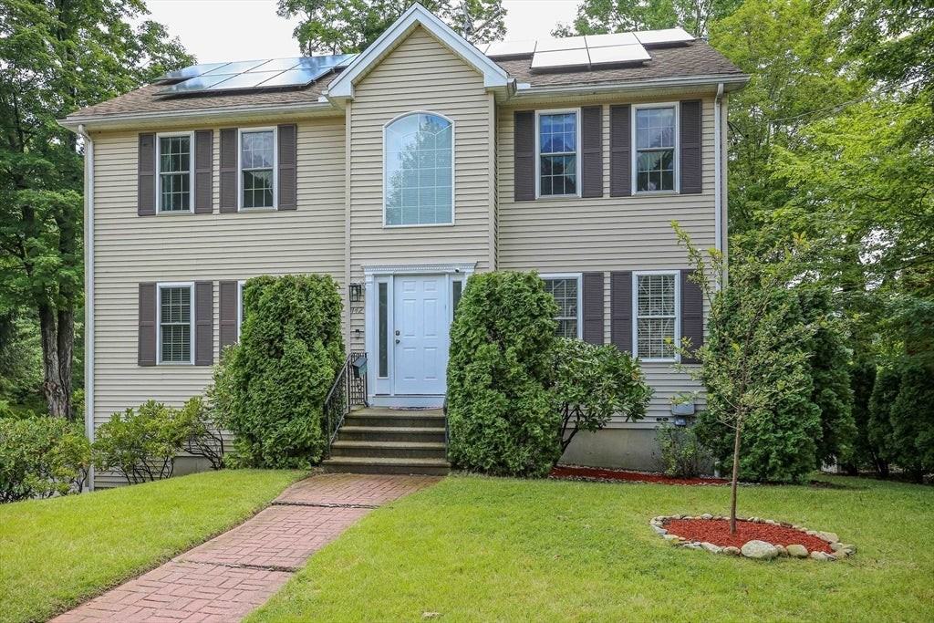 142 Olean St - Photo 2 of 42