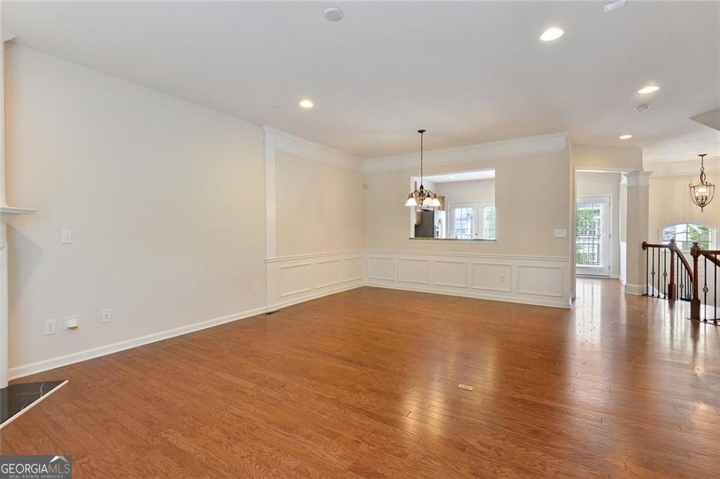 366 Ardmore Ct Nw - Photo 5 of 27