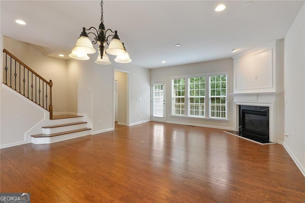 366 Ardmore Ct Nw - Photo 7 of 27