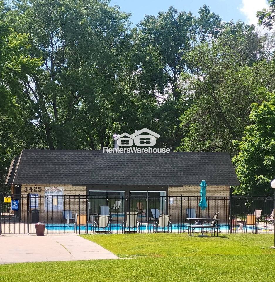 3399 Kent St Apt 308 - Photo 2 of 22