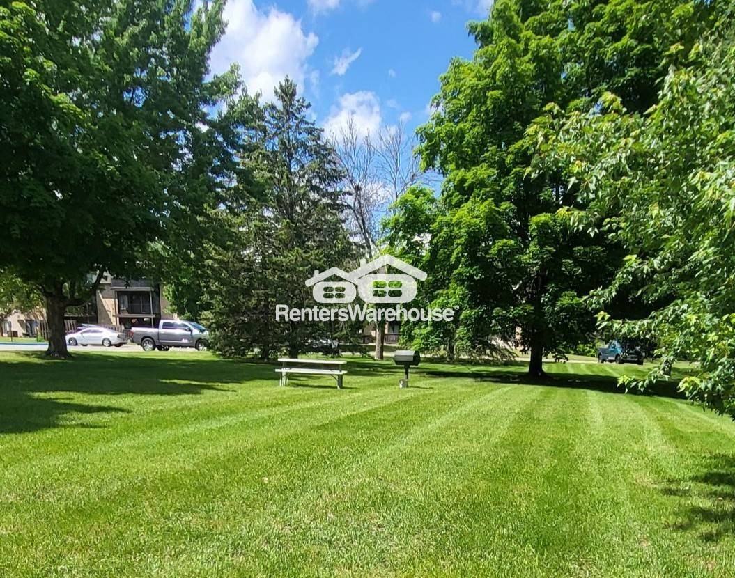 3399 Kent St Apt 308 - Photo 3 of 22