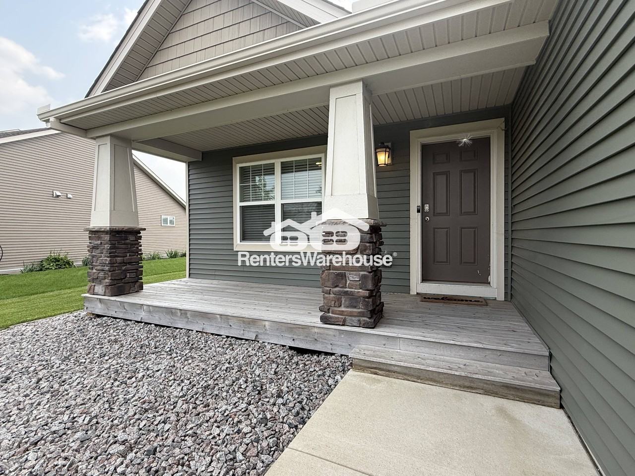 14371 77th St Ne - Photo 2 of 26