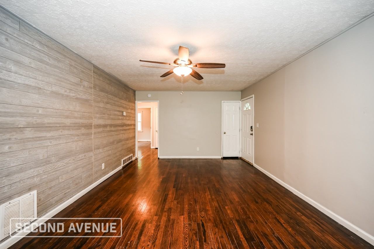 6535 Coffey St - Photo 5 of 27