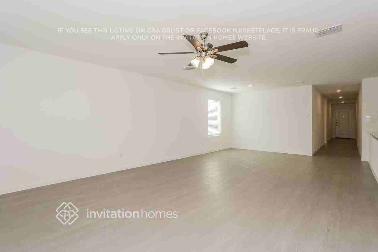 5106 Volunteer Dr - Photo 3 of 17