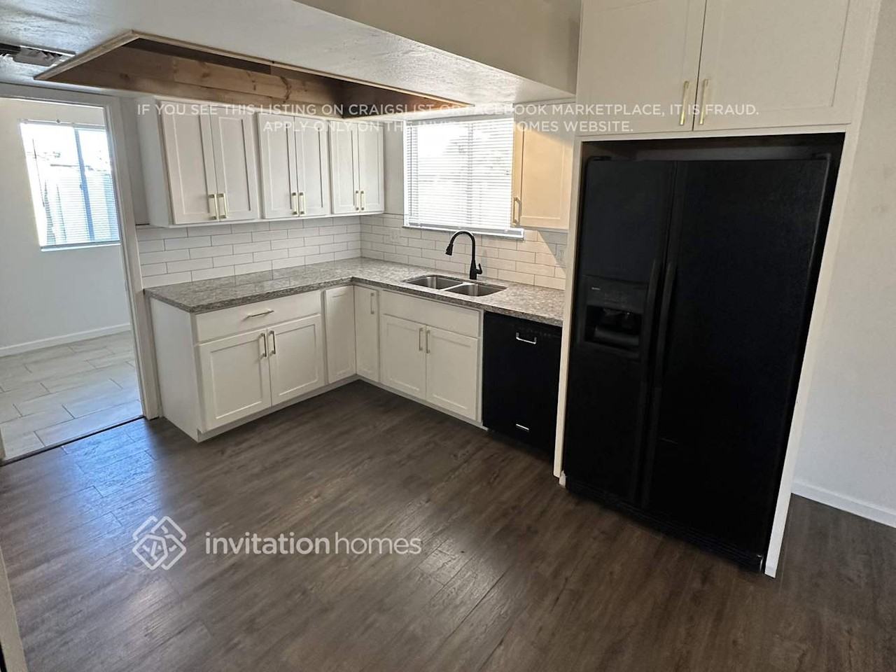 1631 W Helena Dr - Photo 4 of 15