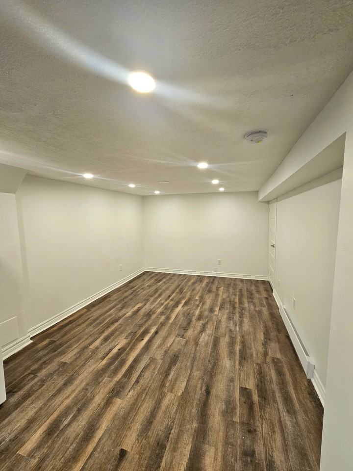 Grenadier Road - Photo 3 of 14