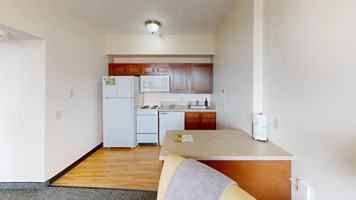 featured image of 530 Yale Place