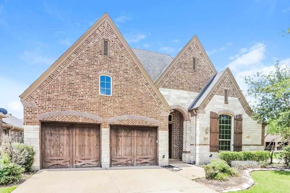 29023 Oldfield Ct - Photo 3 of 16