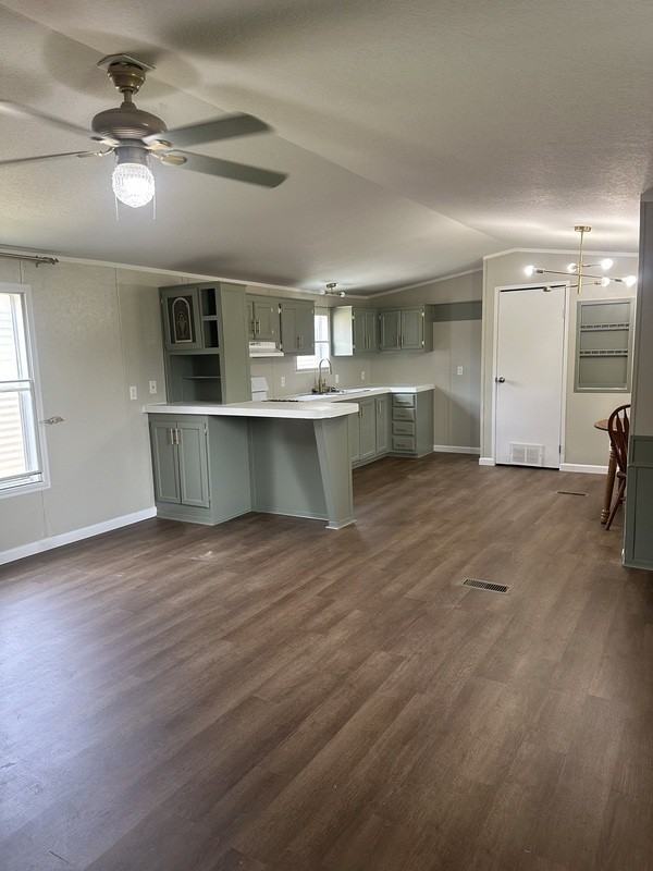 7 Raylynn Ct - Photo 3 of 17