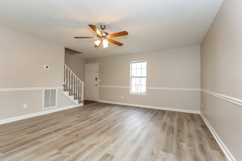 141 Nelson Dr - Photo 5 of 17