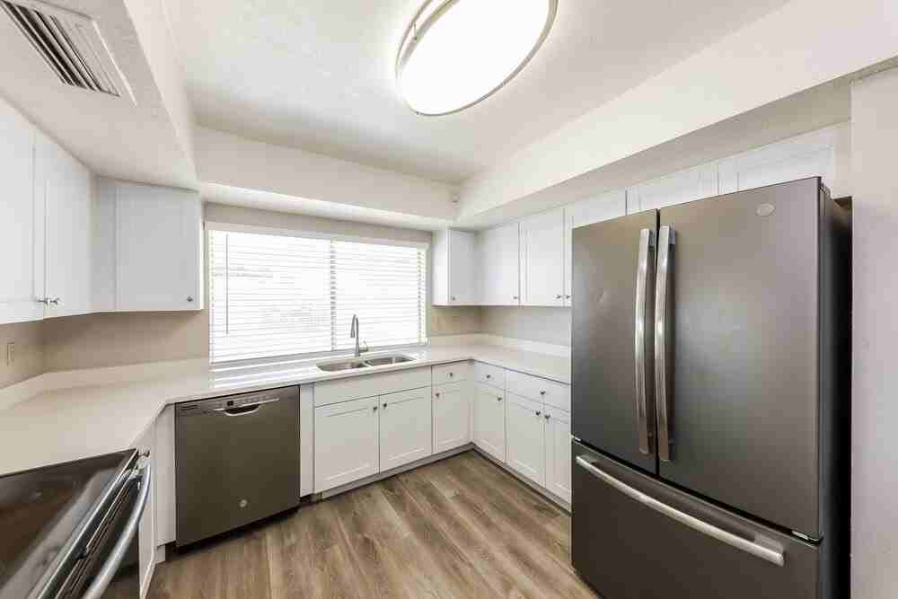 5719 W Michigan Ave - Photo 7 of 17