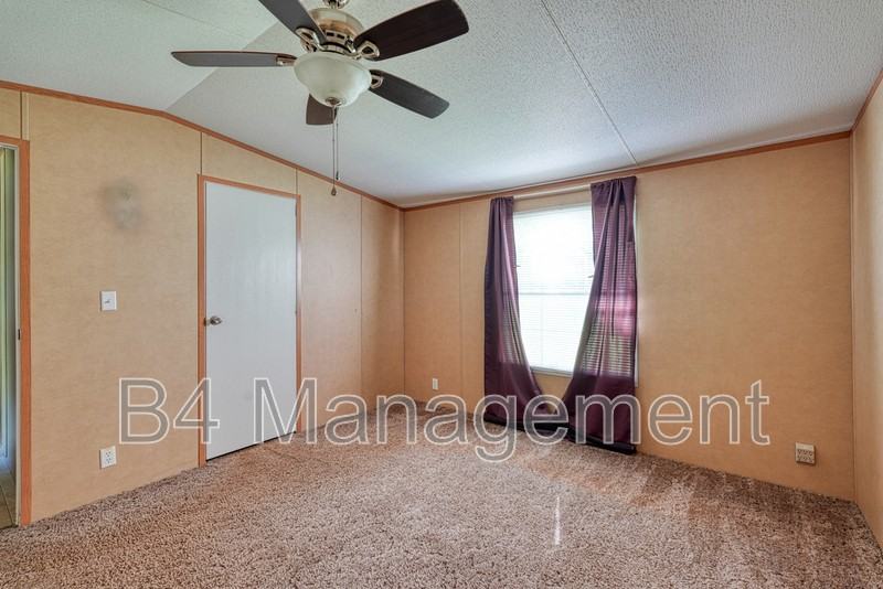 242 Dutchman Creek Rd - Photo 7 of 20