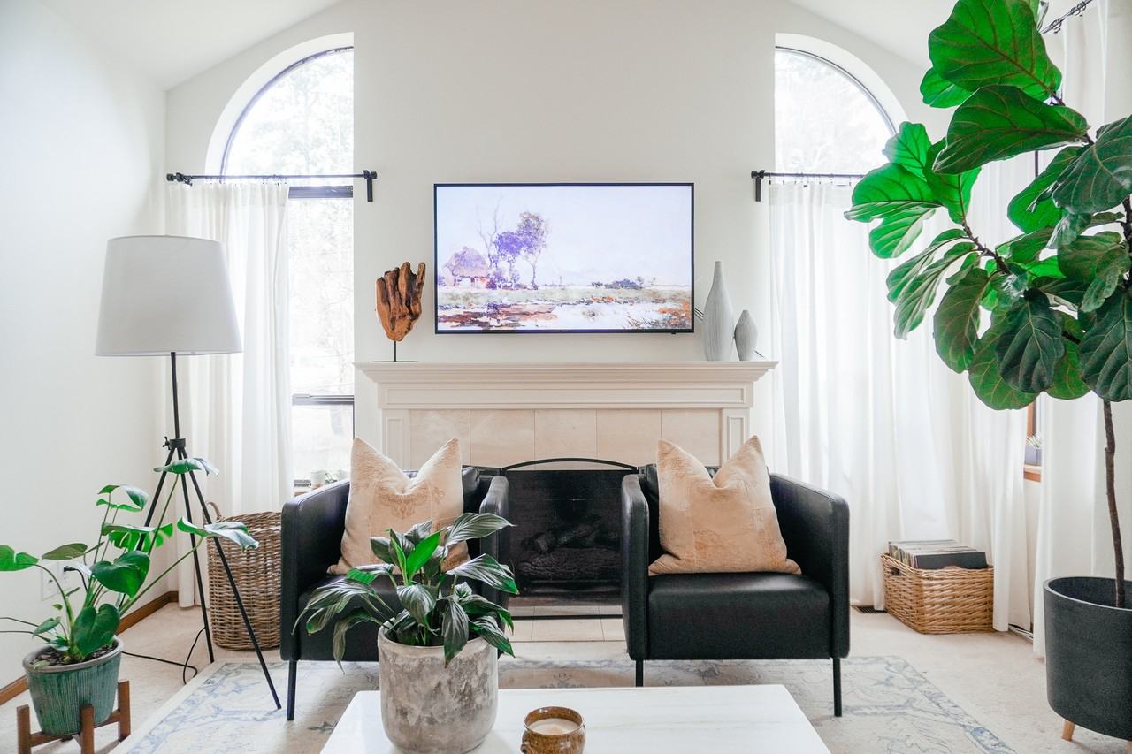 3047 50th Avenue Southwest - Photo 2 of 21