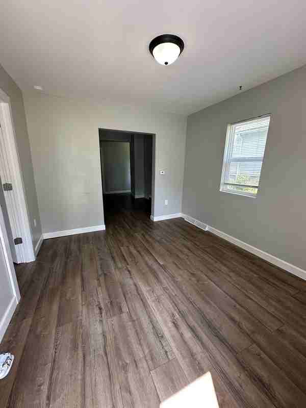 1212 20th Ave Sw - Photo 4 of 23