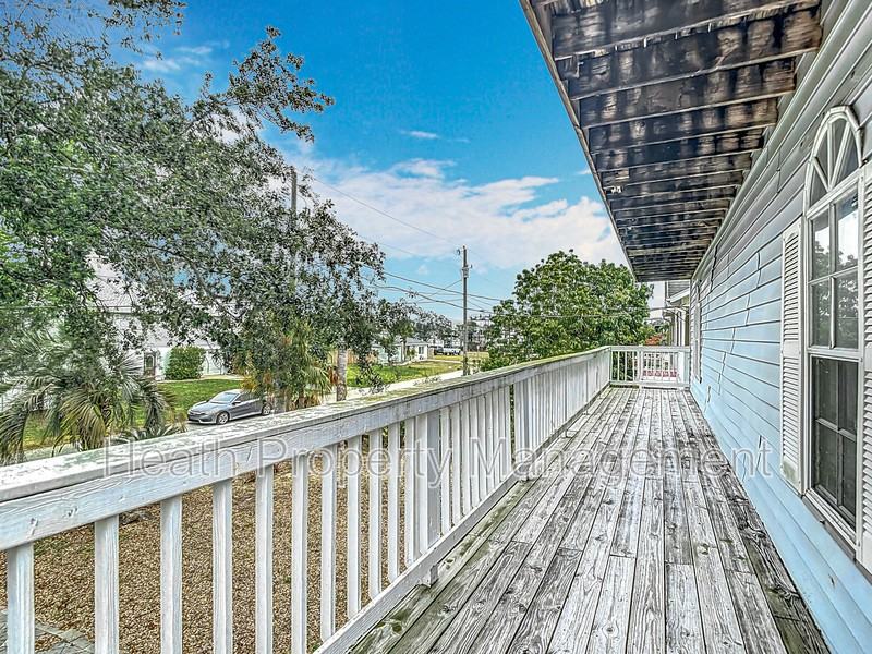 13918 Raie Ave - Photo 2 of 26