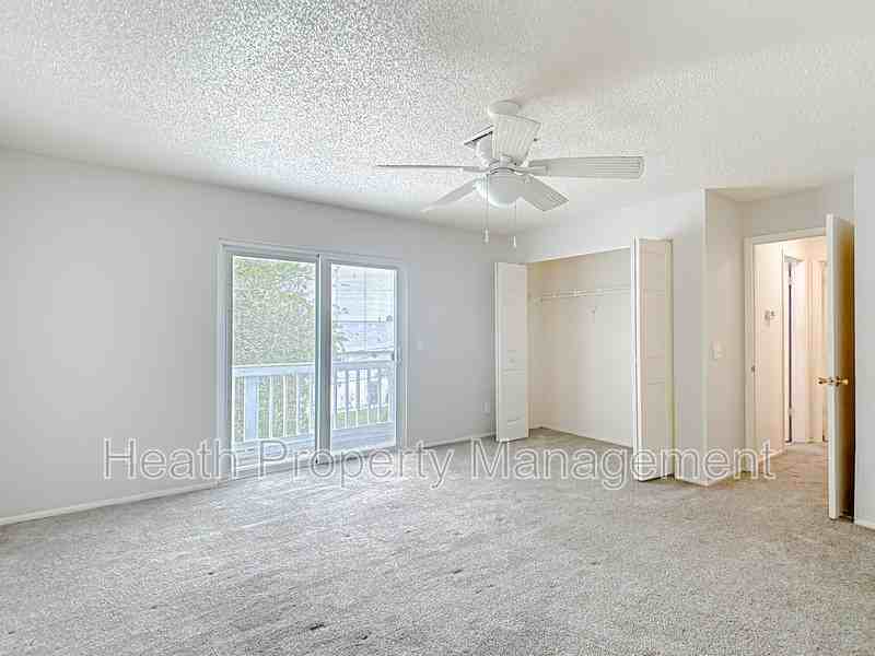 13918 Raie Ave - Photo 3 of 26