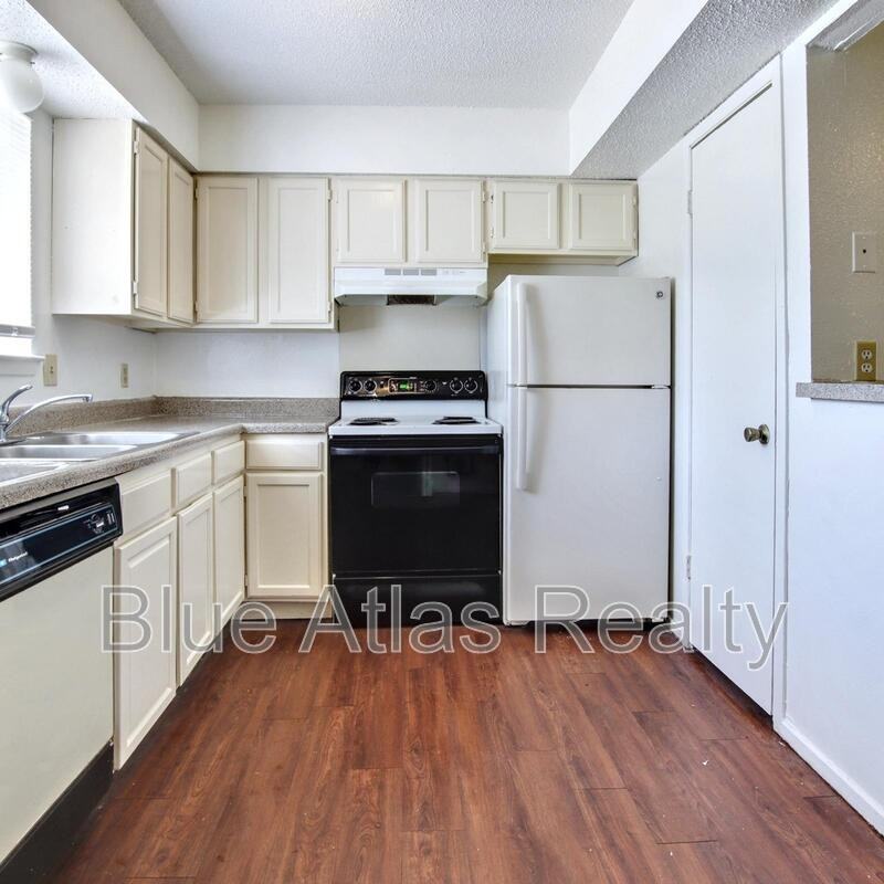 2718 Wimbledon Ct #D