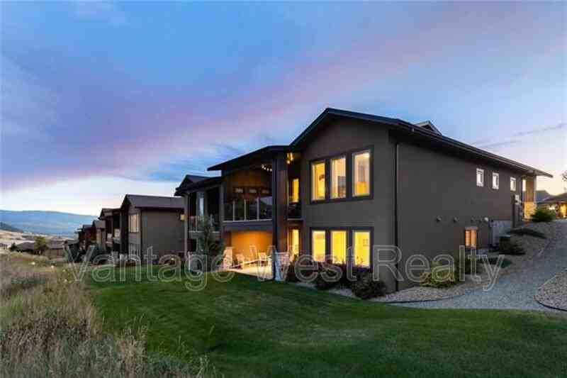 1813 Tower Ranch Blvd - Photo 2 of 20