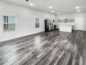 3213 Chenault St - Photo 1 of 1
