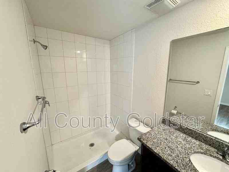 11178 Kimberly Ave - Photo 7 of 9